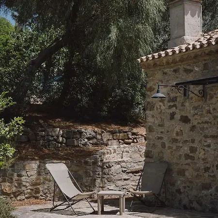 Фермерский дом Masseria Torre Di Albidona Требизачче